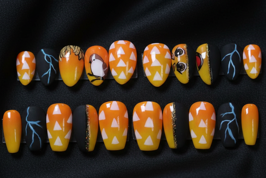 Blonde Demon Fighter (Simple) | Anime Series | Press-On Nail Set