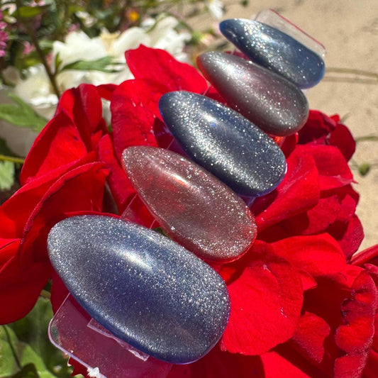 Americana Catseye | Summer Series | Press-On Nail Set