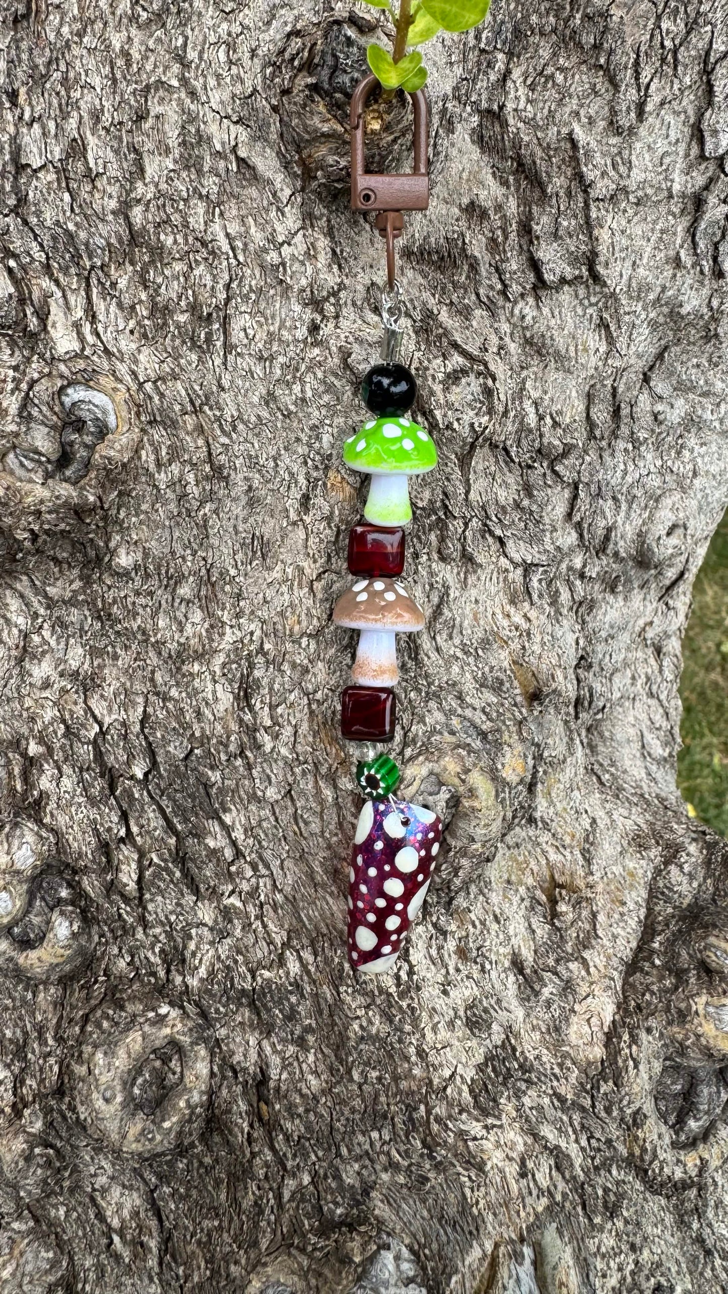 Mushroom Nail Art Keychain - Red