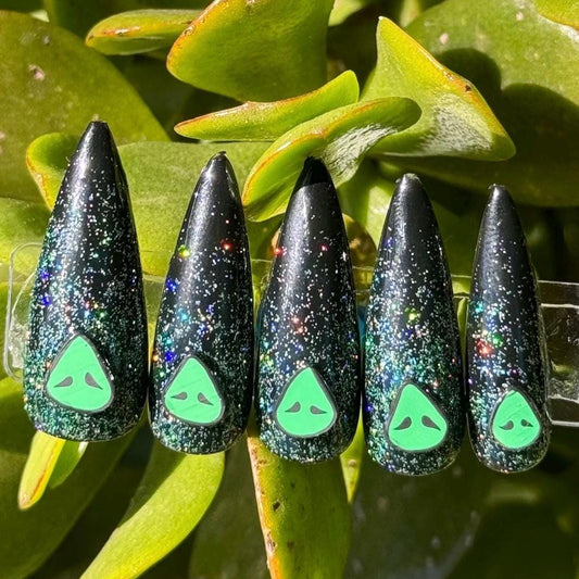 Alien Vibes | Halloween Series | Press-On Nail Set
