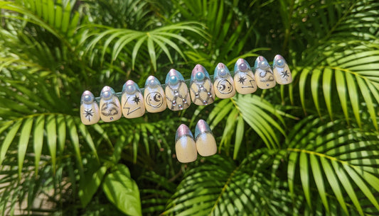 Cancer + Pearl | Zodiac Series | Press-On Nail Set