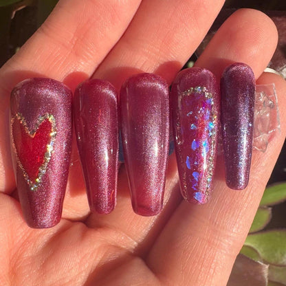 Heart Cat Eye| Love Series | Press-On Nail Set