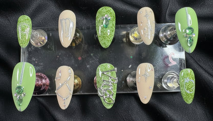 Virgo + Peridot | Zodiac Series | Press-On Nail Set