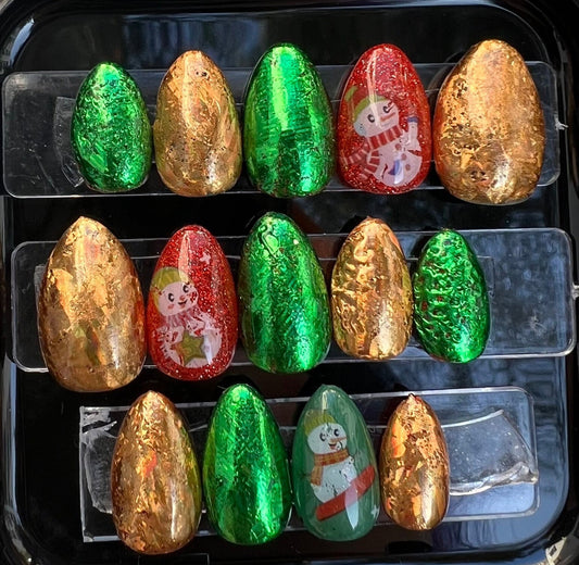 Red, Green & Gold Foil | Christmas Series | Press-On Nail Set