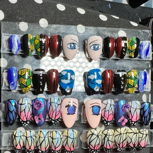 Boar Head Demon Fighter  | Anime Series | Press-On Nail Set