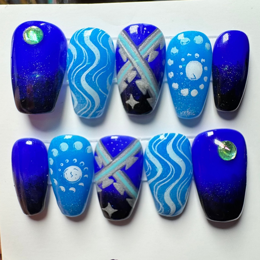 Boar Head Demon Fighter (Simple) | Anime Series | Press-On Nail Set