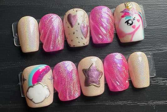Kawaii Unicorn | Cute Creature Series | Press-On Nail Set