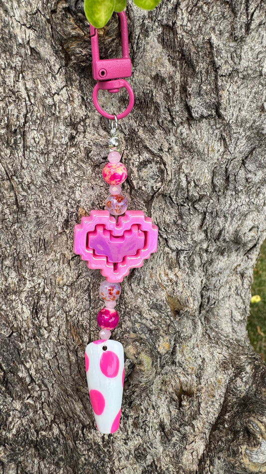 Retro Pink Egg Nail Art Keychain - Pink