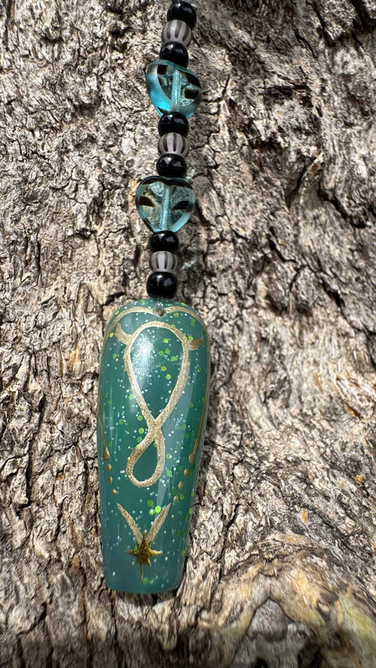 Taurus Nail Art Keychain - Green