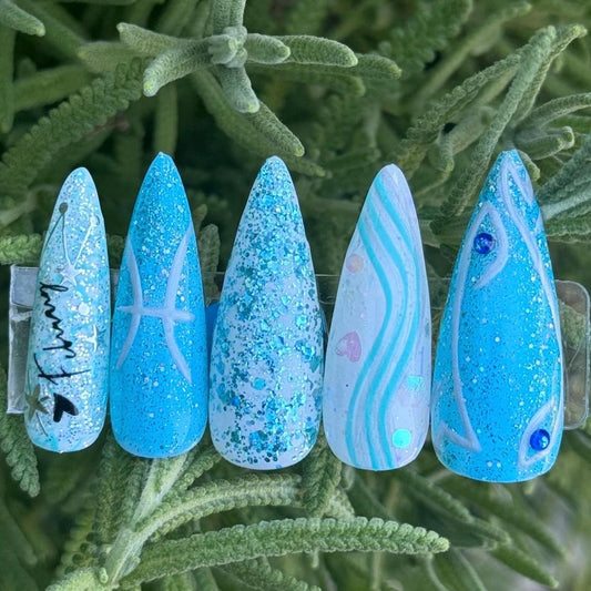 Pisces + Aquamarine | Zodiac Series | Press-On Nail Set