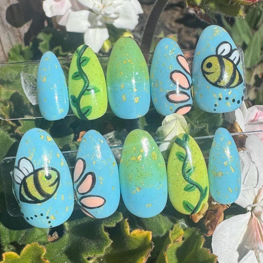 Spring Bee | Spring Series | Press-On Nail Set