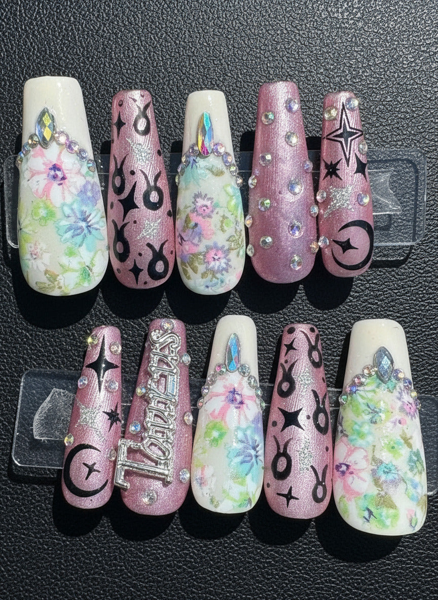 Taurus + Diamond | Zodiac Series | Press-On Nail Set