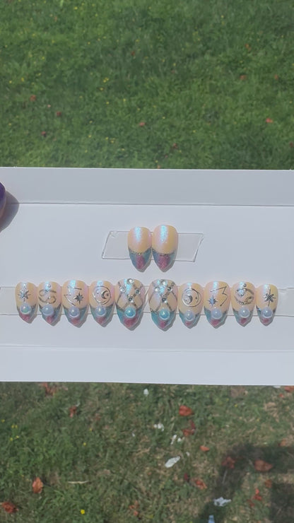 Cancer + Pearl | Zodiac Series | Press-On Nail Set